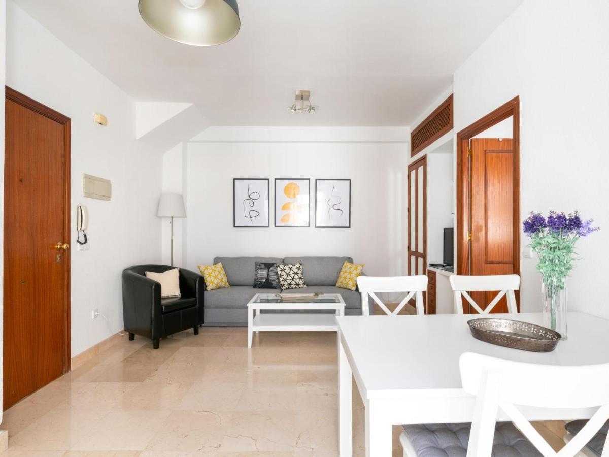 Vr Excelente Ubicacion Luminoso Apt Para Parejas Sevilla Eksteriør billede